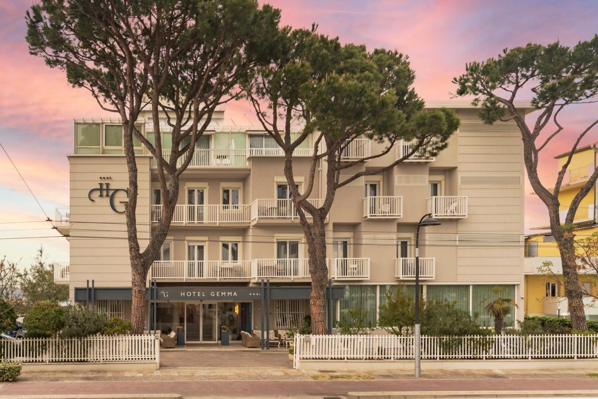 Gemma 3* Riccione